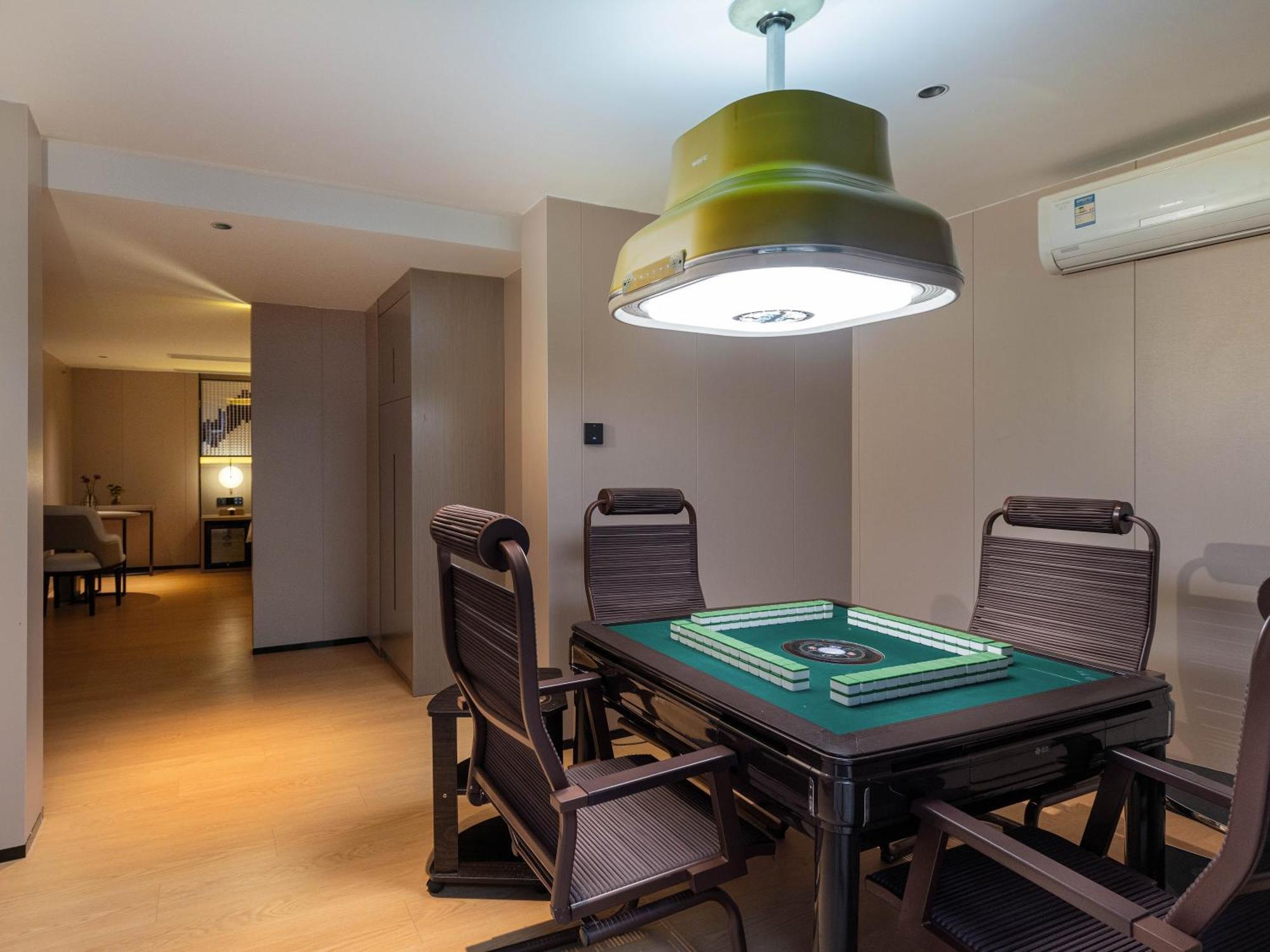 Lavande International Hotel Guangzhou Taikoo Hui Square Shipaiqiao Metro Station Branch - Free Shuttle Bus To Canton Fair Complex During Canton Fair Period & Free Vpn Internet Access Eksteriør billede
