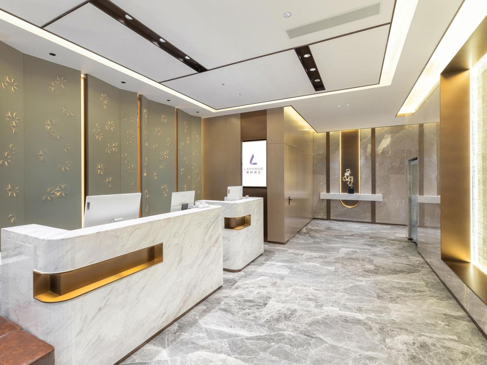Lavande International Hotel Guangzhou Taikoo Hui Square Shipaiqiao Metro Station Branch - Free Shuttle Bus To Canton Fair Complex During Canton Fair Period & Free Vpn Internet Access Eksteriør billede