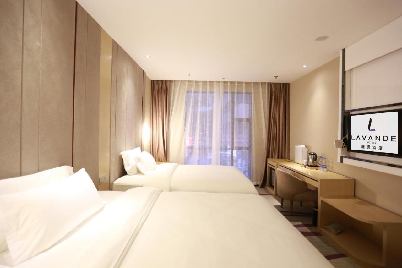 Lavande International Hotel Guangzhou Taikoo Hui Square Shipaiqiao Metro Station Branch - Free Shuttle Bus To Canton Fair Complex During Canton Fair Period & Free Vpn Internet Access Eksteriør billede