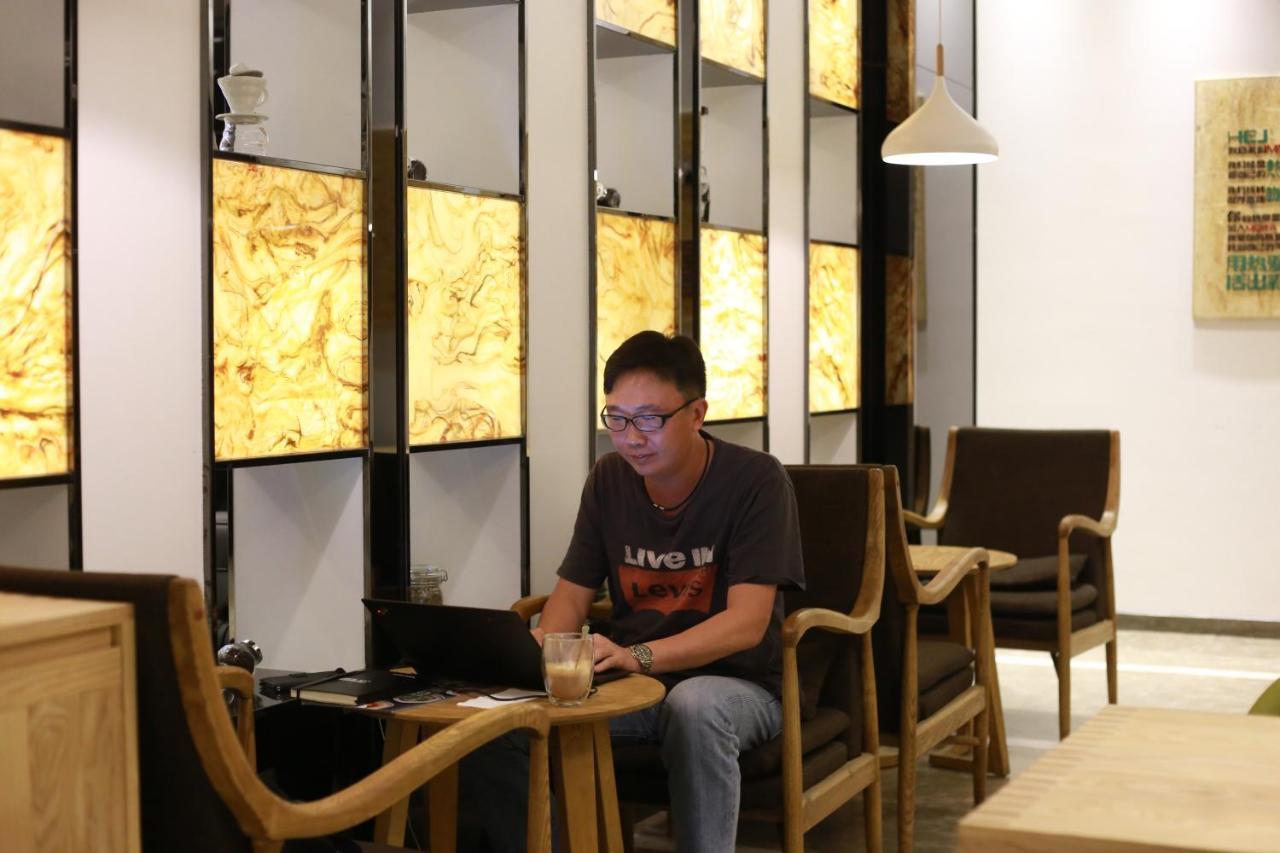Lavande International Hotel Guangzhou Taikoo Hui Square Shipaiqiao Metro Station Branch - Free Shuttle Bus To Canton Fair Complex During Canton Fair Period & Free Vpn Internet Access Eksteriør billede